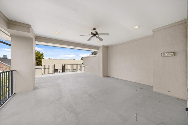 2304 Albans Road B, Houston, TX 77005
