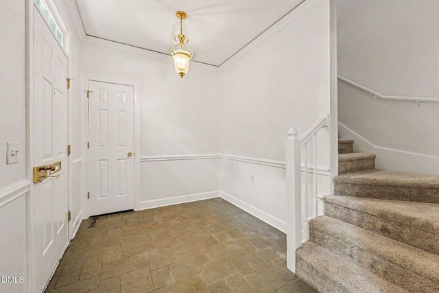 10 Village In The Woods Circle, Southern Pines, NC 28387