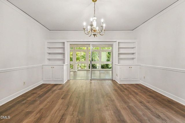 10 Village In The Woods Circle, Southern Pines, NC 28387