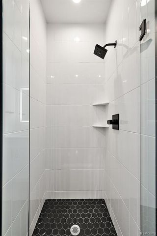 1850 Shipman Boulevard, Birmingham, MI 48009