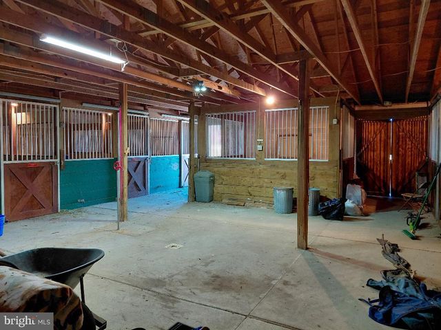 91 STEWART RD, Pilesgrove, NJ 08098