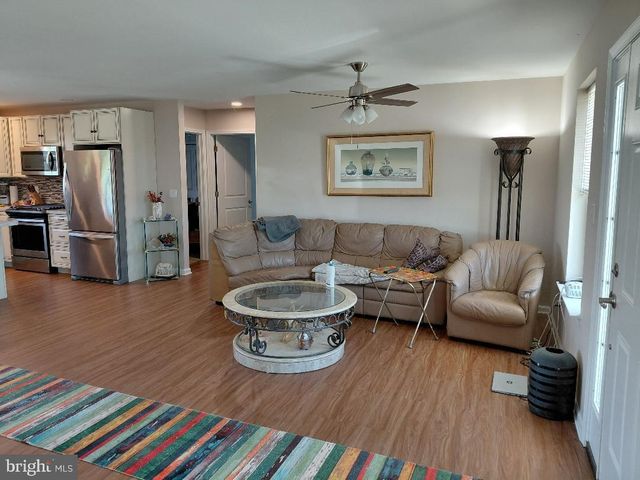 91 STEWART RD, Pilesgrove, NJ 08098