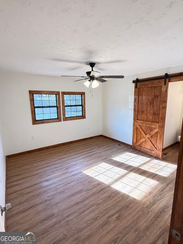 157 Old Loving Road, Mineral Bluff, GA 30559