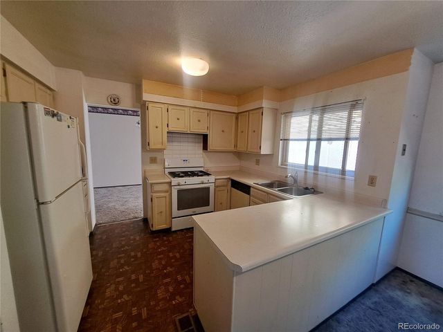 4571 Abilene Street, Denver, CO 80239