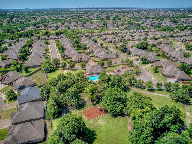 1508 NW 175th Court, Edmond, OK 73012