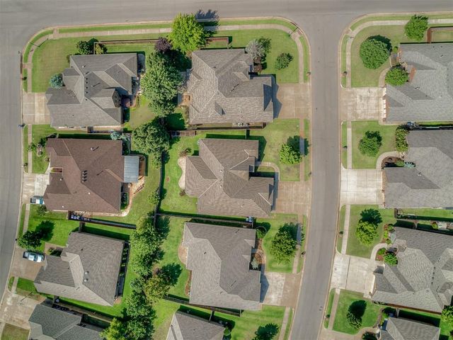 1508 NW 175th Court, Edmond, OK 73012