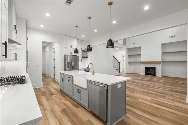 7252 Creekside Way, Jefferson, GA 30549