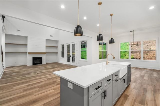 7252 Creekside Way, Jefferson, GA 30549