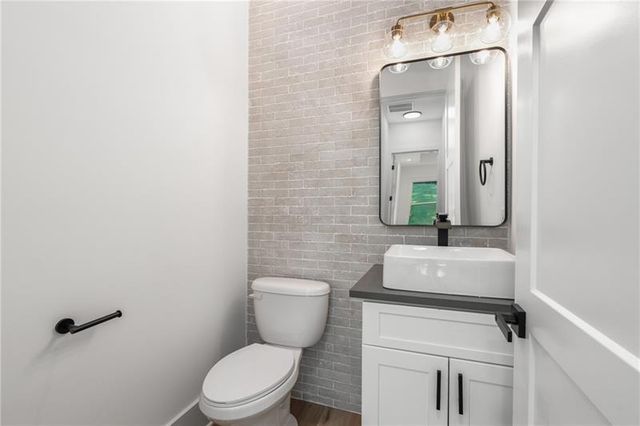 7252 Creekside Way, Jefferson, GA 30549