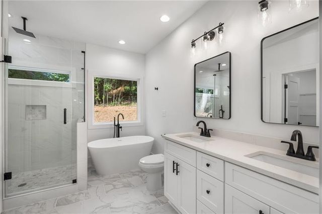 7252 Creekside Way, Jefferson, GA 30549