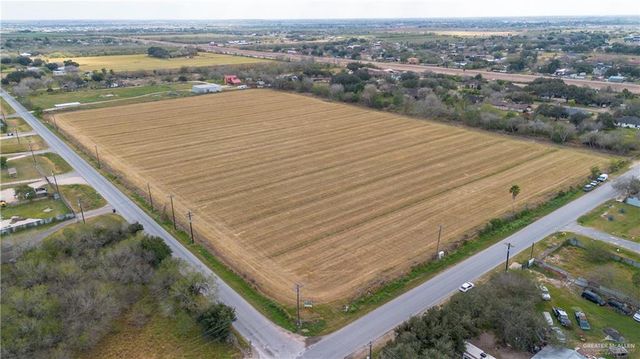 000 S Iowa Road, Edinburg, TX 78541