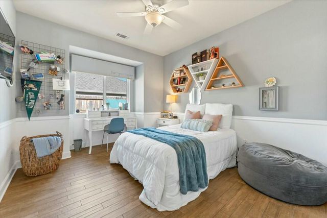 3994 Sea Lavender Court, Redding, CA 96001