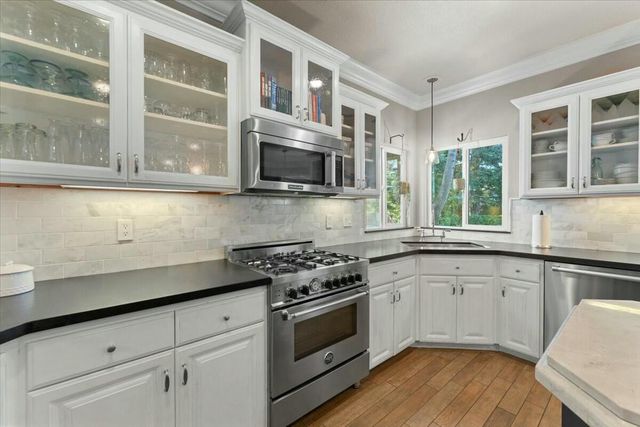 3994 Sea Lavender Court, Redding, CA 96001