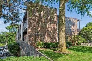 6359 N Ridge Avenue 206, Chicago, IL 60660