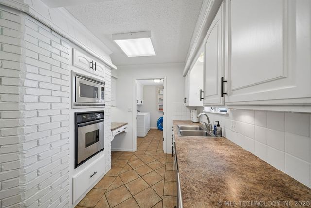 1712 Glendale Road, Sapulpa, OK 74066