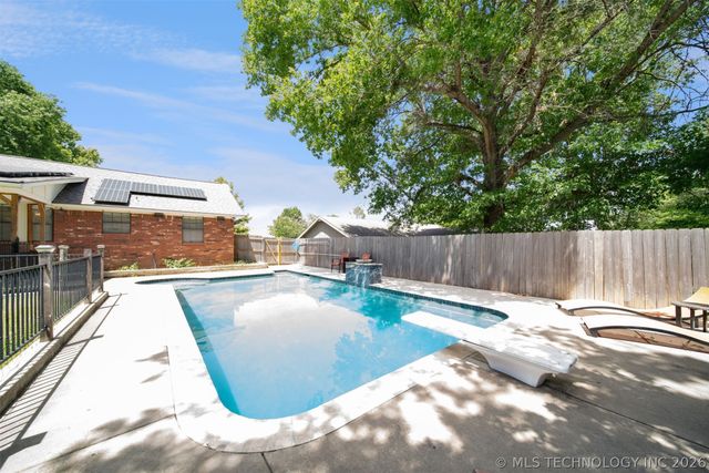 1712 Glendale Road, Sapulpa, OK 74066
