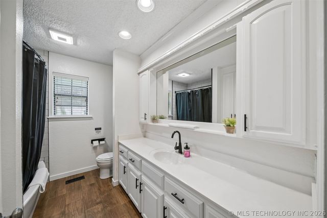 1712 Glendale Road, Sapulpa, OK 74066