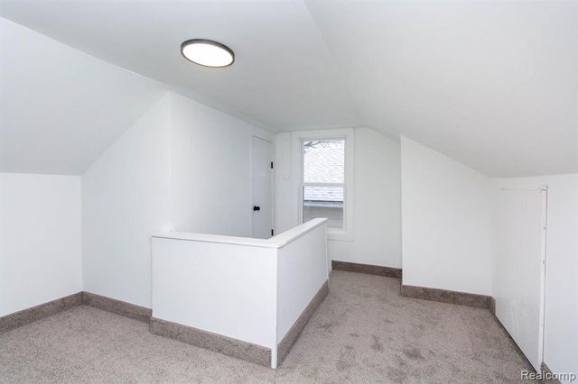 23824 Tuscany Avenue, Eastpointe, MI 48021