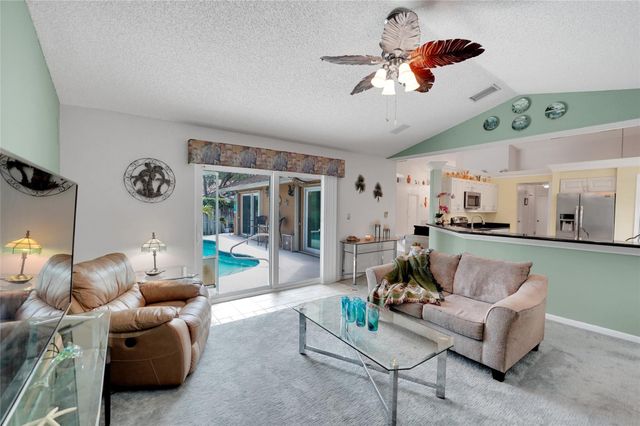 9811 NW 53rd Court, Coral Springs, FL 33076