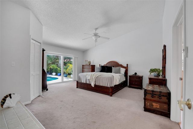 9811 NW 53rd Court, Coral Springs, FL 33076