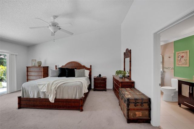 9811 NW 53rd Court, Coral Springs, FL 33076