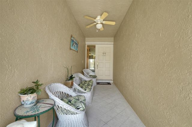 9811 NW 53rd Court, Coral Springs, FL 33076