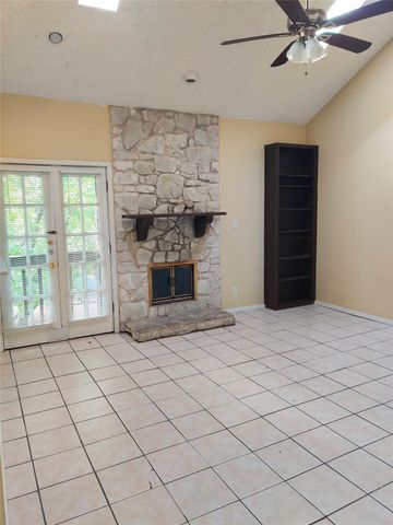 3506 Speedway ST 301, Austin, TX 78705