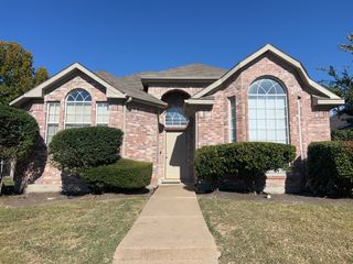 2213 Creek Royal Drive, Mesquite, TX 75181