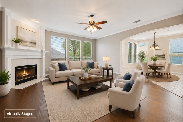 931 Park Forest Drive, Hurst, TX 76053