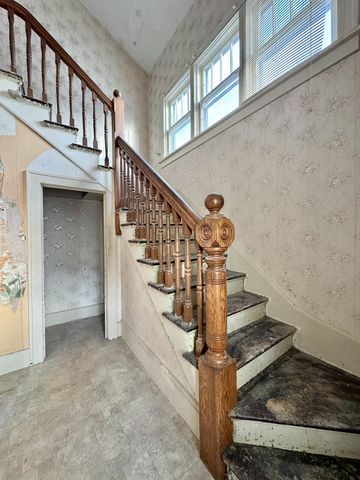 512 Harriet Lane, Albert Lea, MN 56007