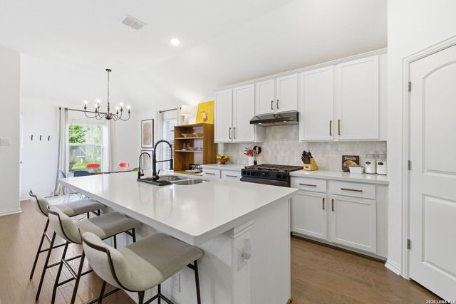 117 DOVETAIL ST, Boerne, TX 78006