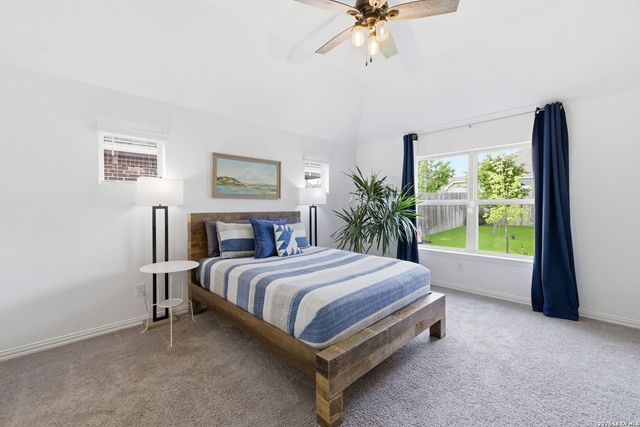 117 DOVETAIL ST, Boerne, TX 78006