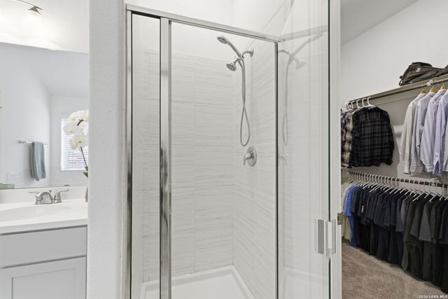 117 DOVETAIL ST, Boerne, TX 78006