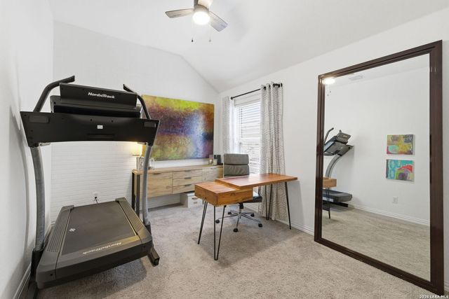 117 DOVETAIL ST, Boerne, TX 78006