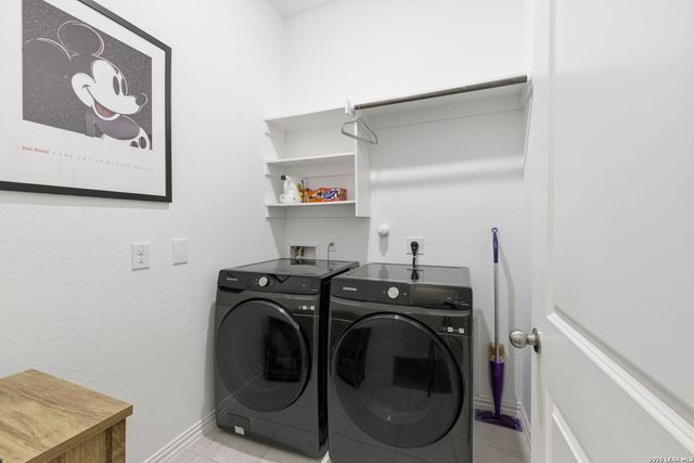 117 DOVETAIL ST, Boerne, TX 78006