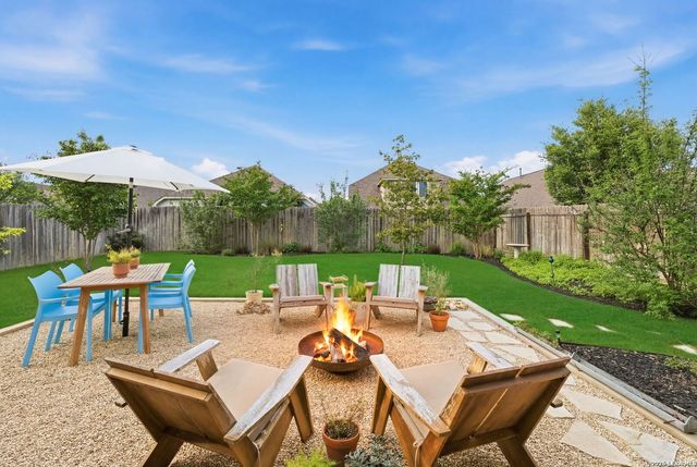 117 DOVETAIL ST, Boerne, TX 78006