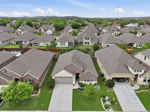 117 DOVETAIL ST, Boerne, TX 78006