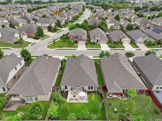 117 DOVETAIL ST, Boerne, TX 78006