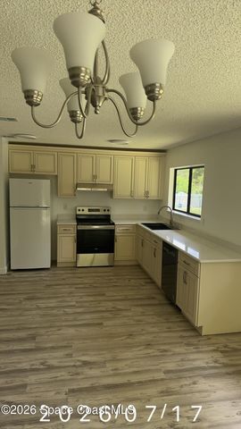 1418 Paley Circle SE, Palm Bay, FL 32909