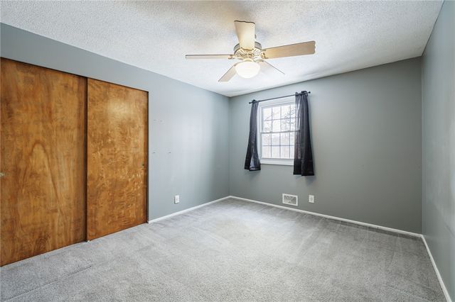 190 Courtly Circle, Greece, NY 14615