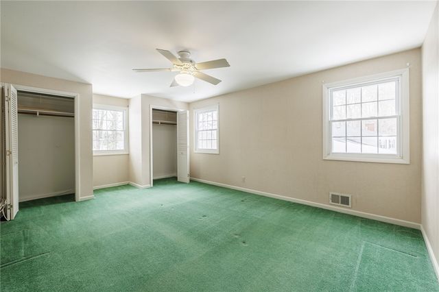 190 Courtly Circle, Greece, NY 14615