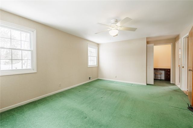 190 Courtly Circle, Greece, NY 14615