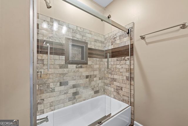 5833 Wembley Drive, Douglasville, GA 30135