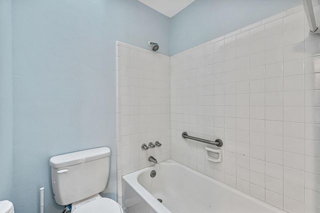 1421 Mixon Drive, Fort Walton Beach, FL 32547