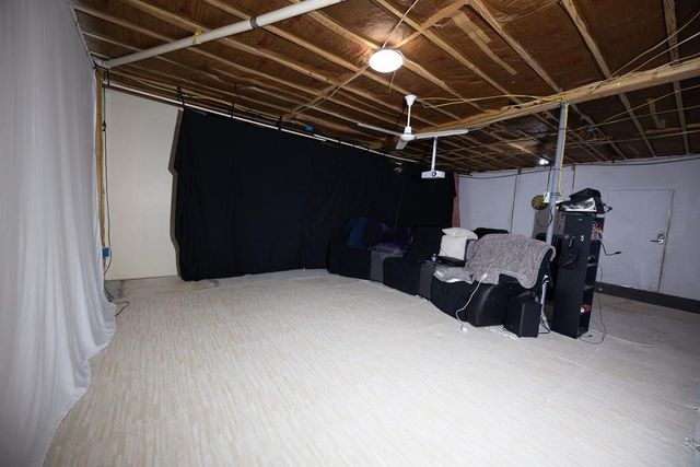 323 Chickasaw Rd, Enterprise, AL 36330