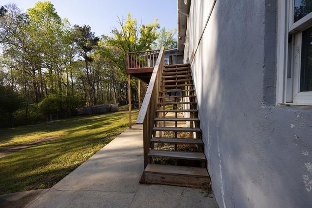 323 Chickasaw Rd, Enterprise, AL 36330