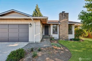 272 Prestwick Drive, Camano Island, WA 98282