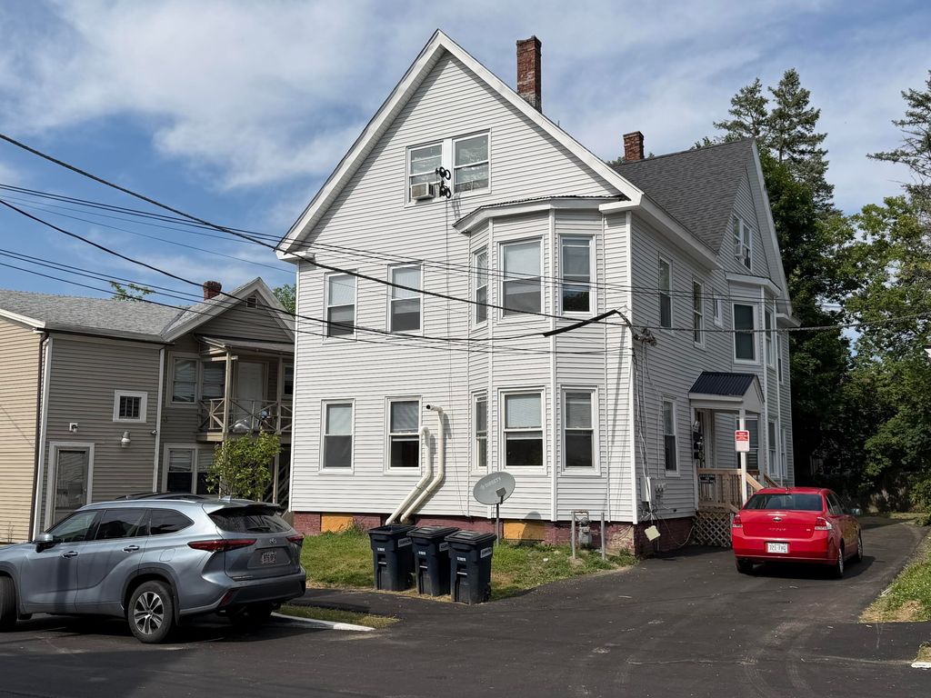 16 Howe Street, Lewiston, ME 04240 — exterior