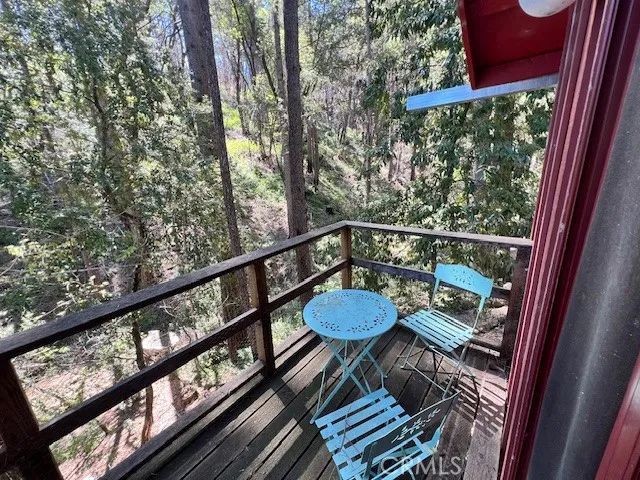 15 Toyon Trail, Berry Creek, CA 95916