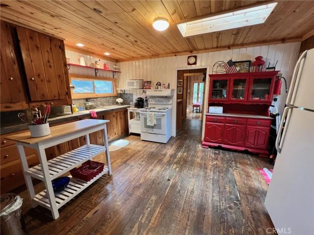 15 Toyon Trail, Berry Creek, CA 95916